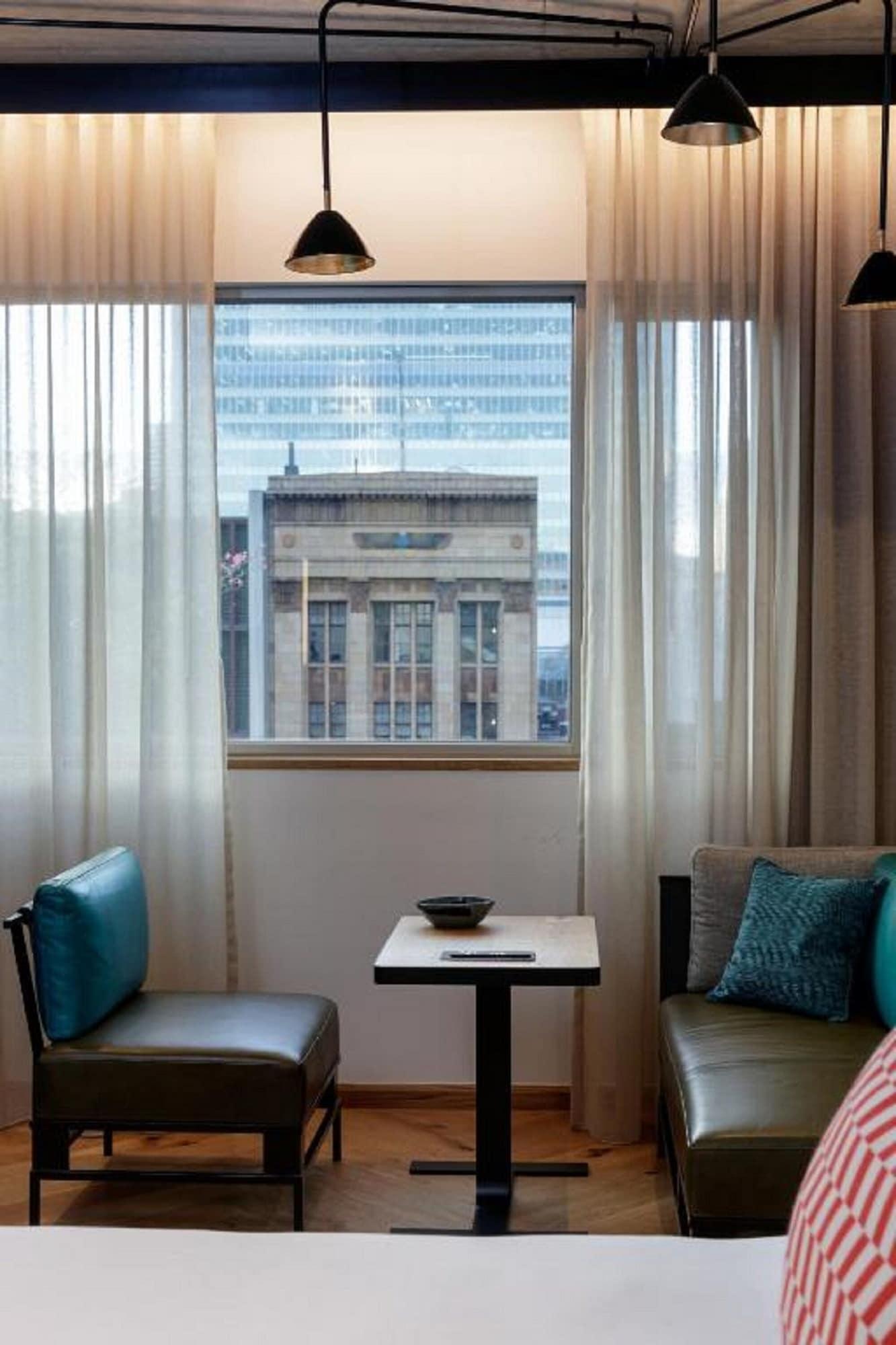 ホテル Qt メルボルン エクステリア 写真 A room at the hotel