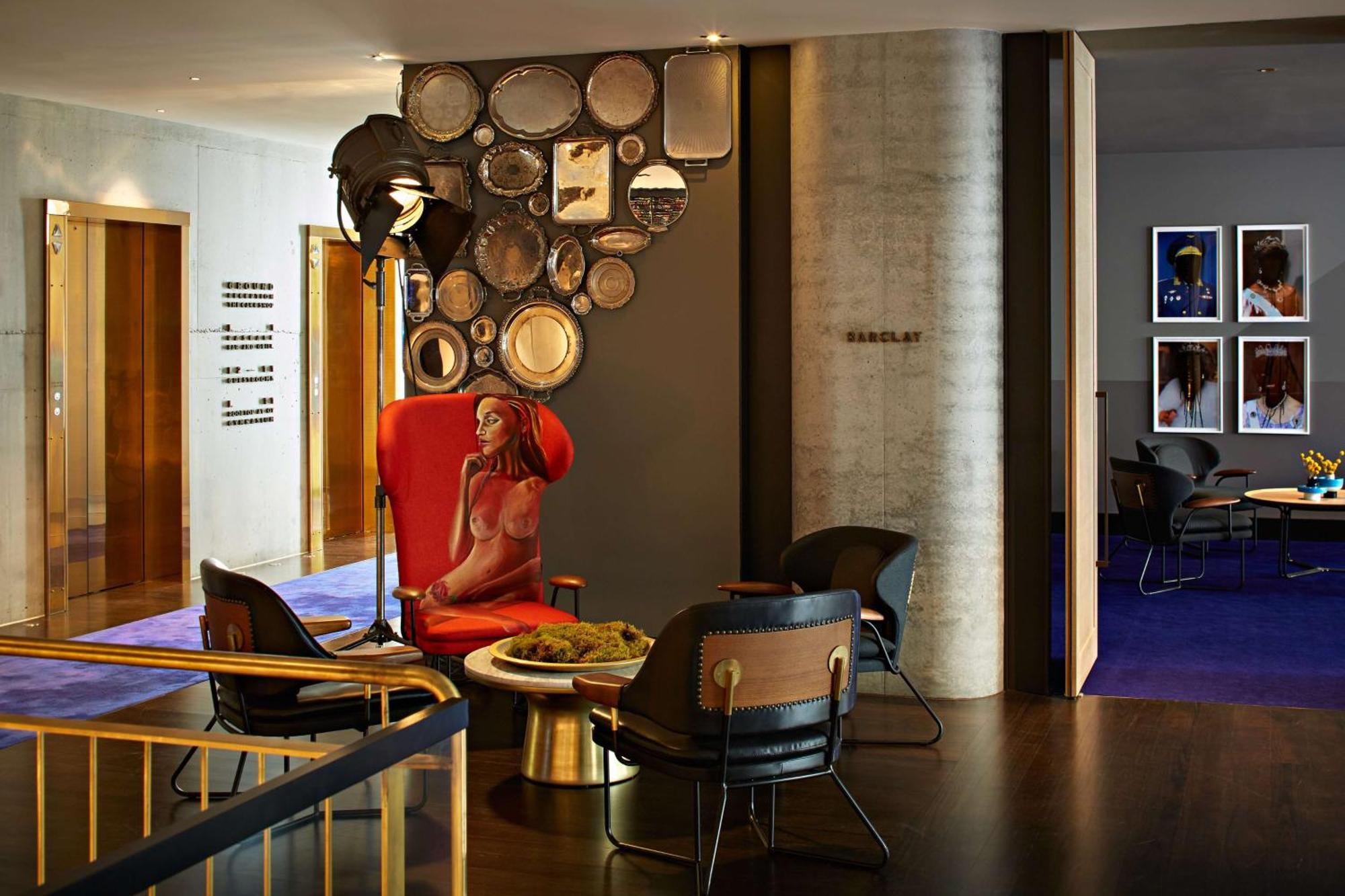ホテル Qt メルボルン エクステリア 写真 The interior of the Standard London