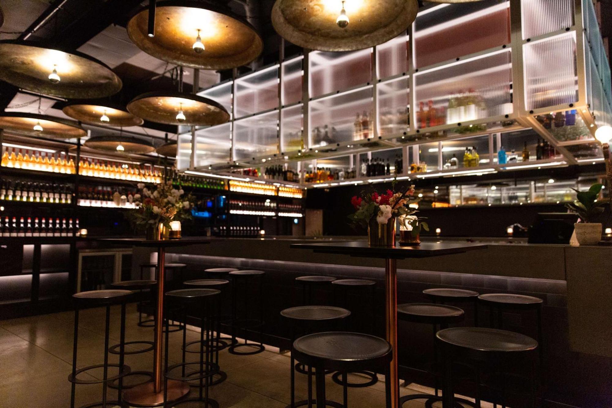ホテル Qt メルボルン エクステリア 写真 Interior of the restaurant